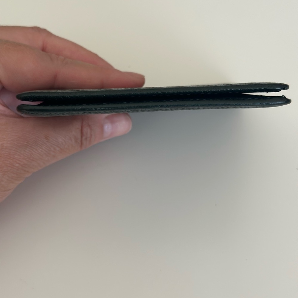 Louis Vuitton Dark green Leather Wallet - Picture 6 of 11